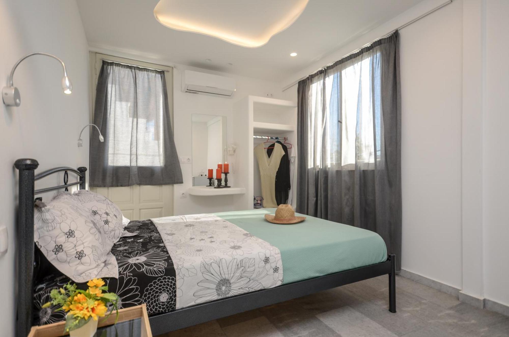 Depis Apartments & Suites Naxos City Esterno foto